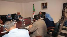 وزير الاتصال يؤكد على تطوير التشريعات الإعلامية ويستجيب لانشغالات الصحفيين